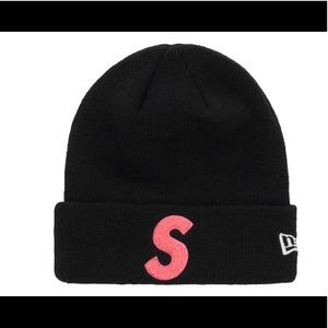 Supreme New Era Beanie